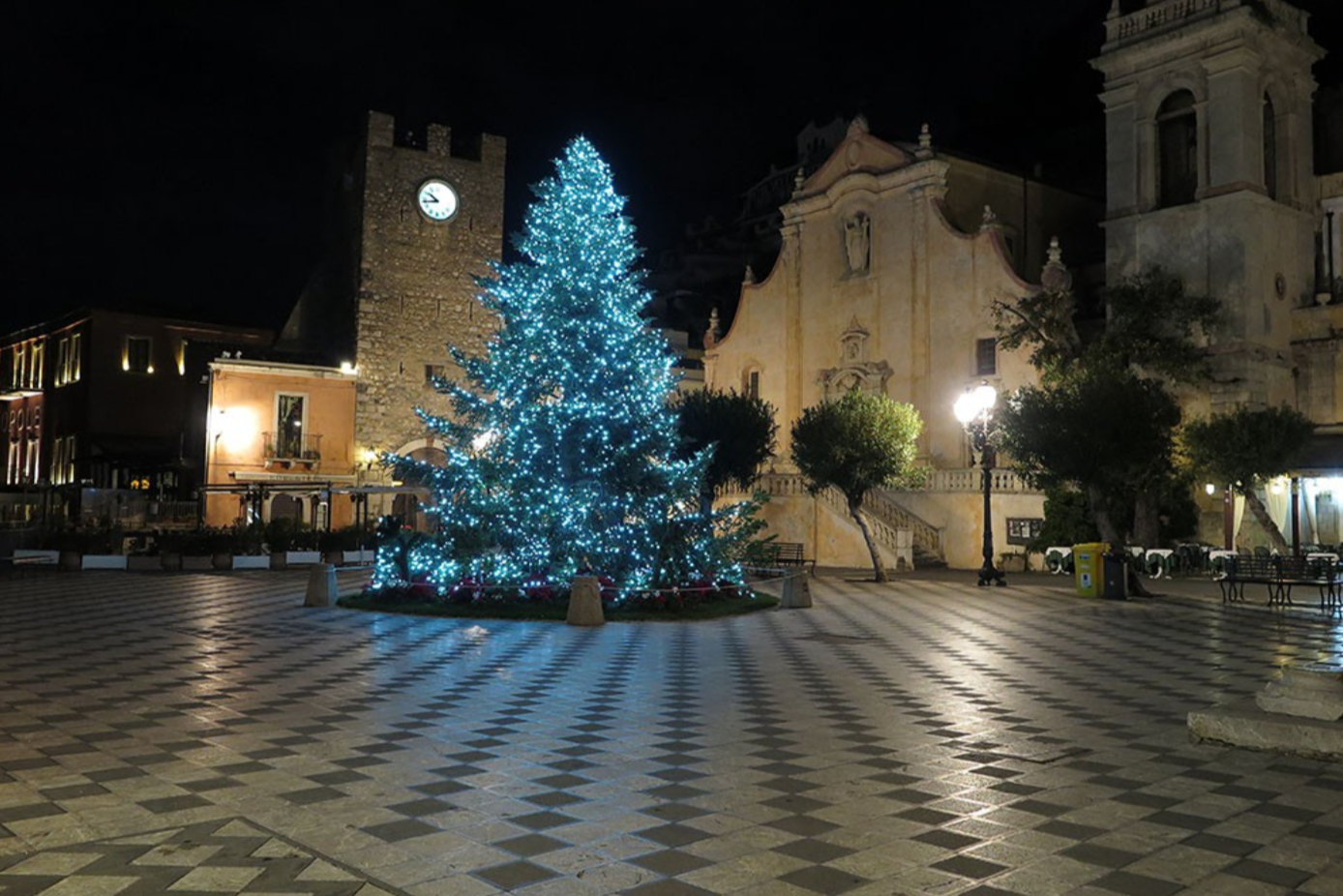 Christmas in Taormina - Sicily Discovery